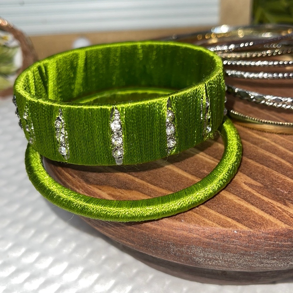 Silk Thread Jewelry Bracelet Green/Gold/silver 9 Handmade Silk Thread Bangles - Picture 2 of 3